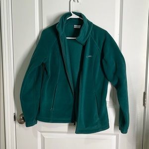 Women’s Columbia teal fleece jacket size medium